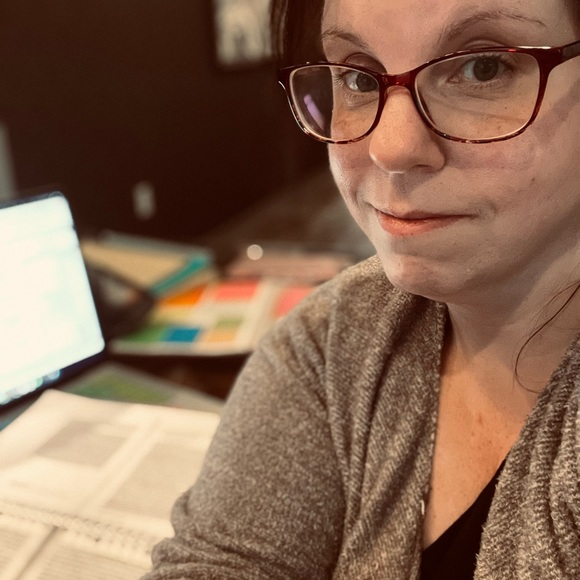 ๐ Meet your Posher, Heather - Picture 4 of 8